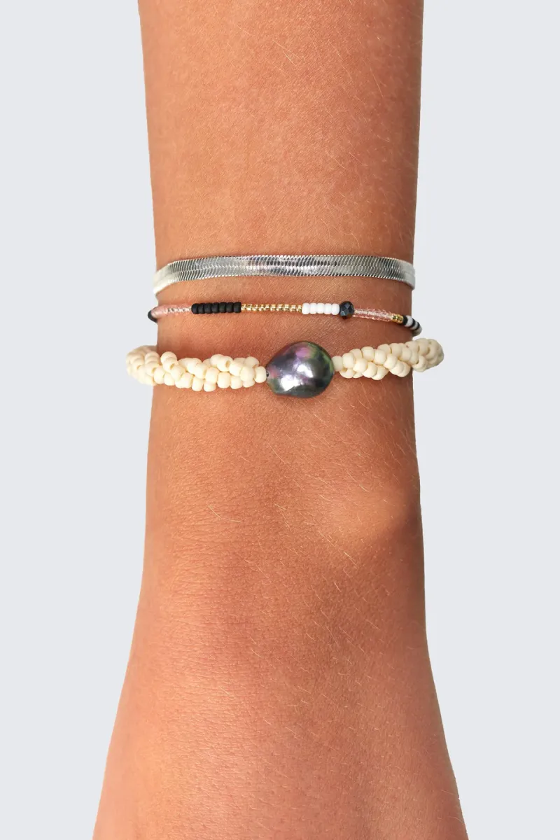 Twisted Treasure Bracelet Ecru - Anni Lu