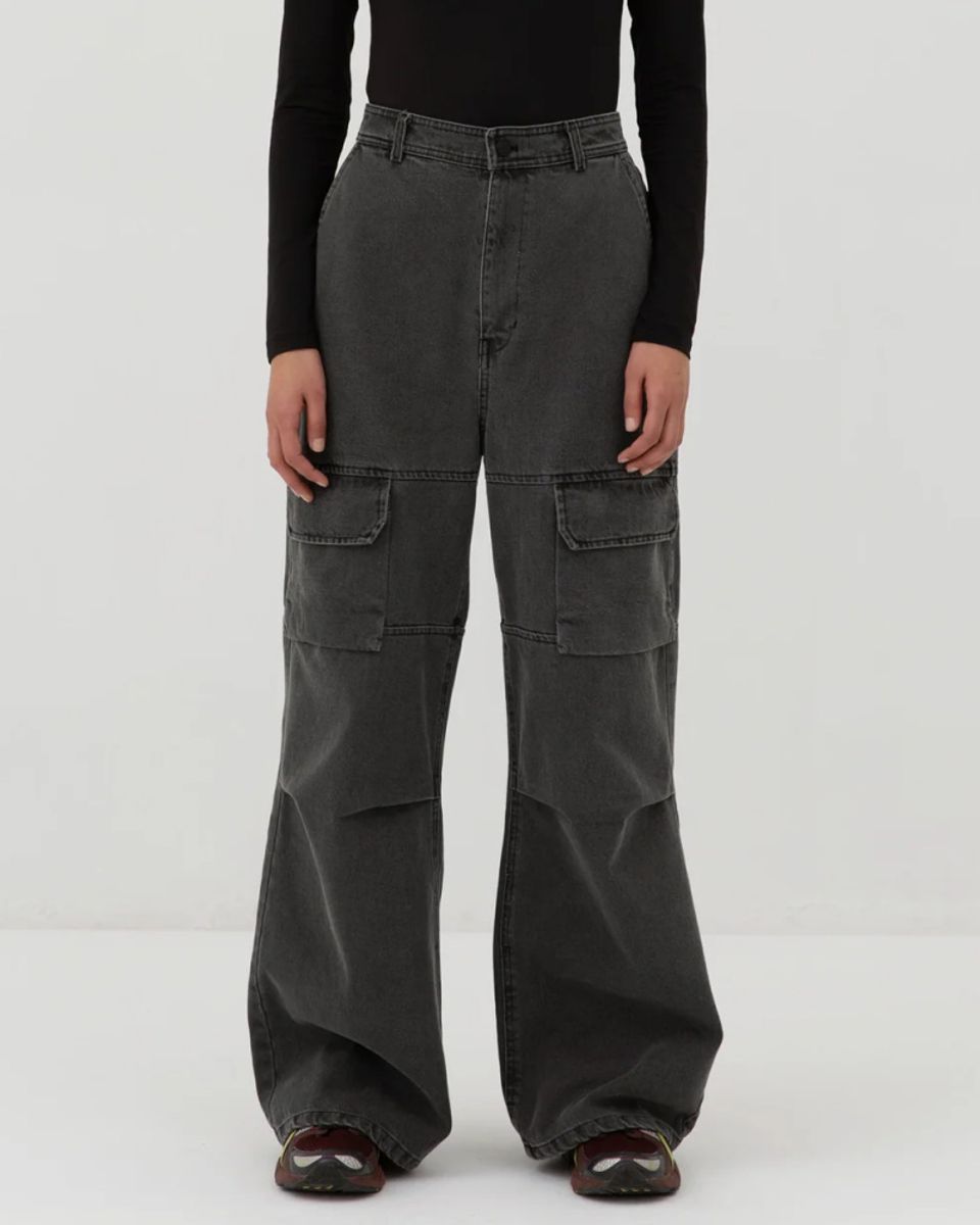 Classic Box Jeans Washed Black - H2OFagerholt